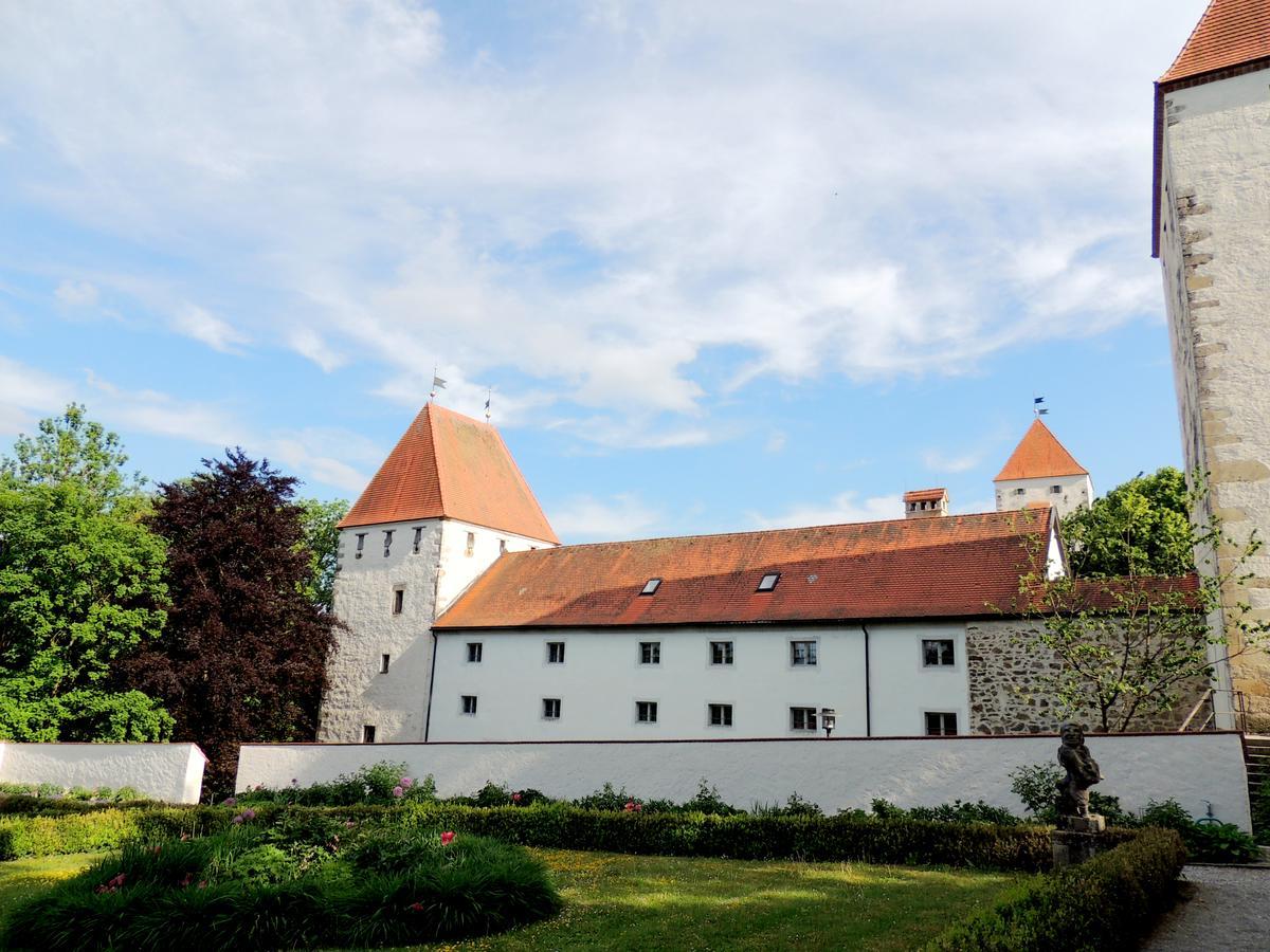 Gaestehaus Maelzerei Auf Schloss Neuburg Am Inn Luaran gambar